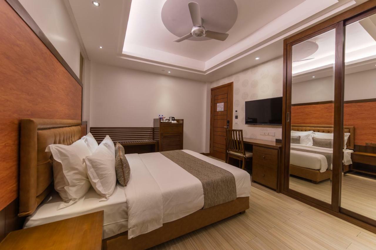 Samann Host Hotel Hulhumale Exterior photo