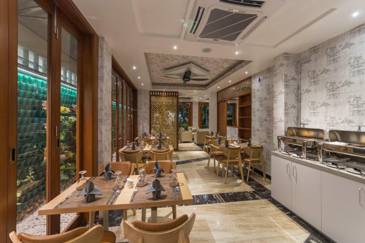 Samann Host Hotel Hulhumale Exterior photo