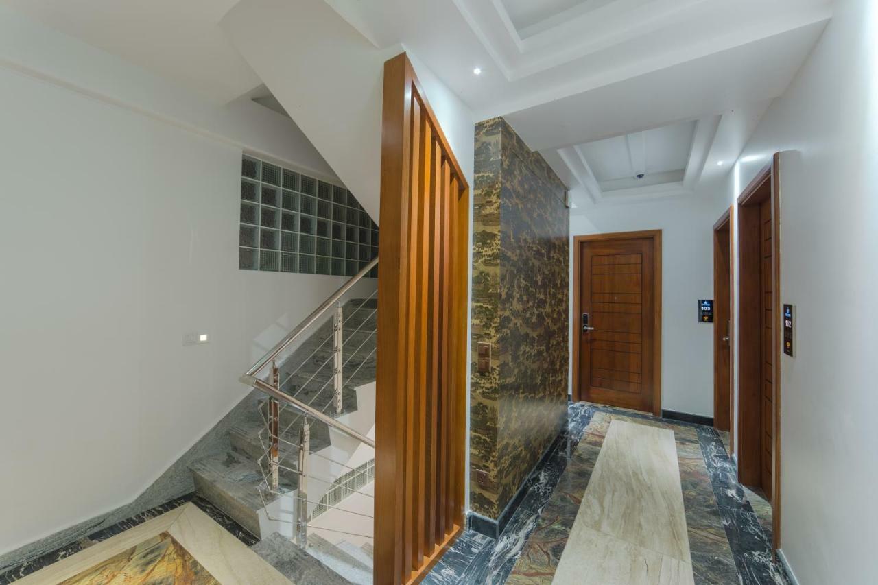 Samann Host Hotel Hulhumale Exterior photo